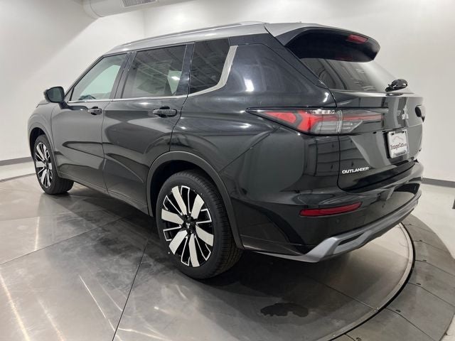 2025 Mitsubishi Outlander Platinum Edition S-AWC
