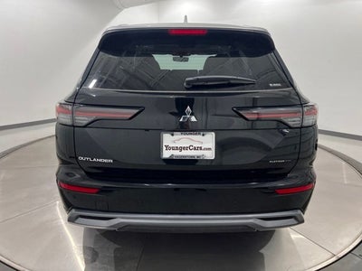 2025 Mitsubishi Outlander Platinum Edition S-AWC