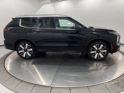 2025 Mitsubishi Outlander Platinum Edition S-AWC