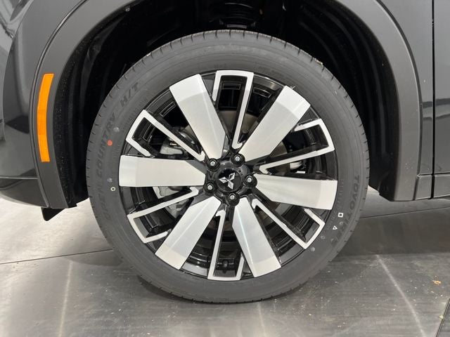 2025 Mitsubishi Outlander Platinum Edition S-AWC