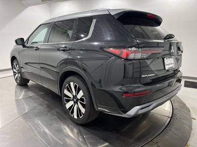 2025 Mitsubishi Outlander Platinum Edition S-AWC