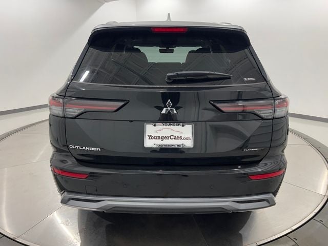 2025 Mitsubishi Outlander Platinum Edition S-AWC