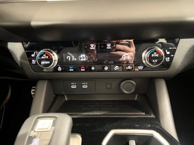 2025 Mitsubishi Outlander SEL S-AWC