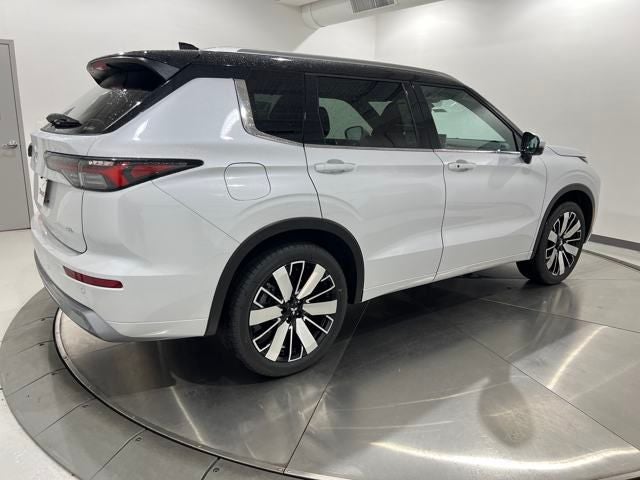 2025 Mitsubishi Outlander SEL S-AWC