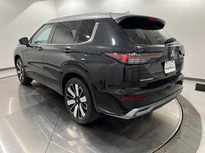 2025 Mitsubishi Outlander Platinum Edition AWC