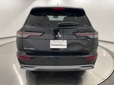 2025 Mitsubishi Outlander Platinum Edition AWC