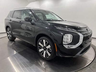 2025 Mitsubishi Outlander Platinum Edition AWC