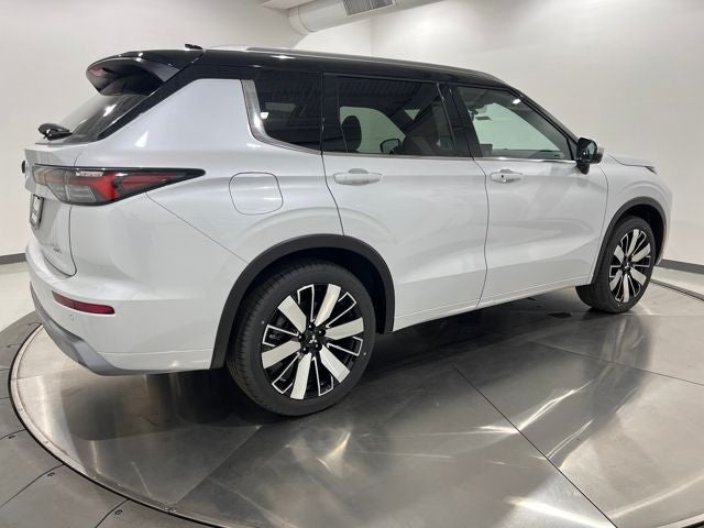 2025 Mitsubishi Outlander SEL S-AWC