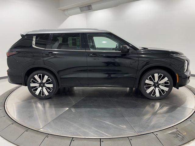 2025 Mitsubishi Outlander Platinum Edition S-AWC