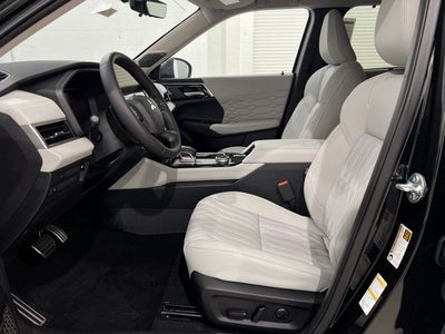 2025 Mitsubishi Outlander Platinum Edition S-AWC