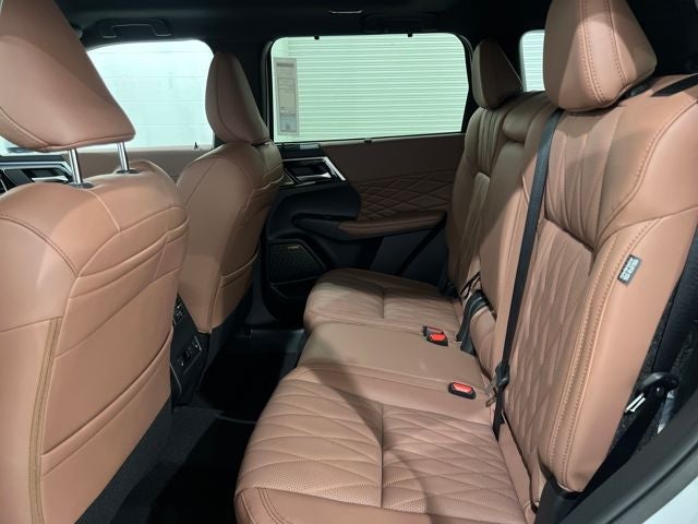 2025 Mitsubishi Outlander SEL S-AWC