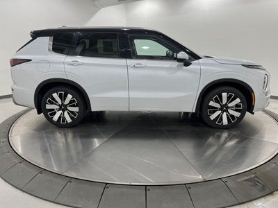 2025 Mitsubishi Outlander SEL S-AWC