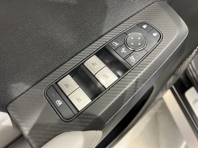 2025 Mitsubishi Outlander Platinum Edition S-AWC