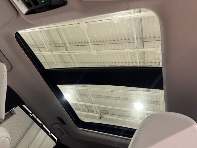 2025 Mitsubishi Outlander Platinum Edition S-AWC