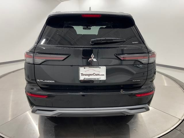 2025 Mitsubishi Outlander Platinum Edition S-AWC