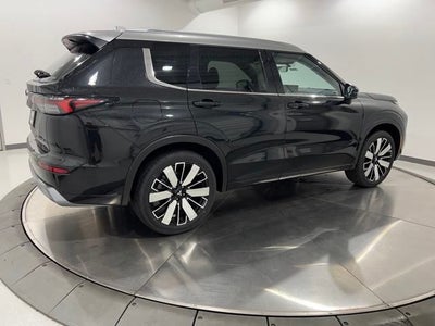 2025 Mitsubishi Outlander Platinum Edition S-AWC