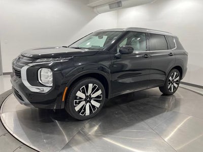 2025 Mitsubishi Outlander Platinum Edition S-AWC