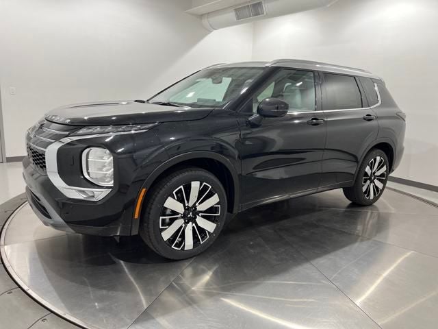 2025 Mitsubishi Outlander Platinum Edition S-AWC