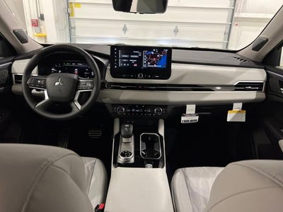 2025 Mitsubishi Outlander Platinum Edition S-AWC
