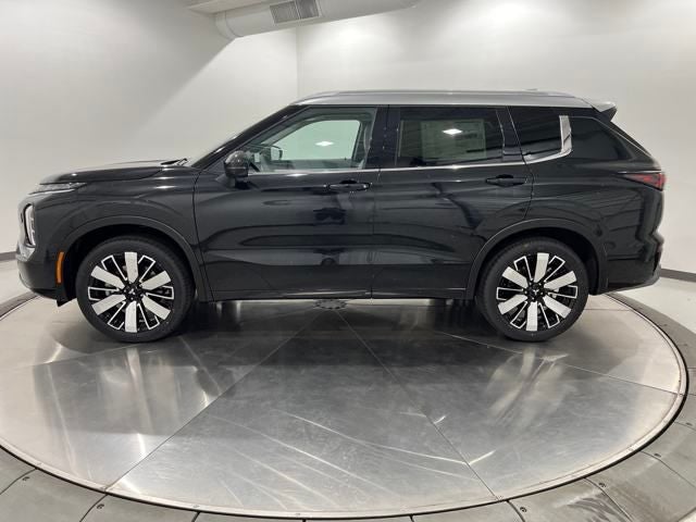 2025 Mitsubishi Outlander Platinum Edition S-AWC