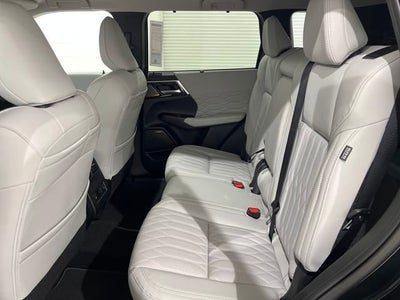 2025 Mitsubishi Outlander Platinum Edition S-AWC