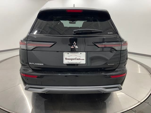 2025 Mitsubishi Outlander Platinum Edition S-AWC