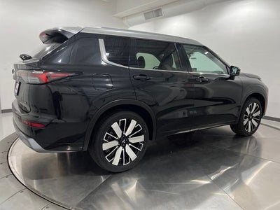 2025 Mitsubishi Outlander Platinum Edition S-AWC