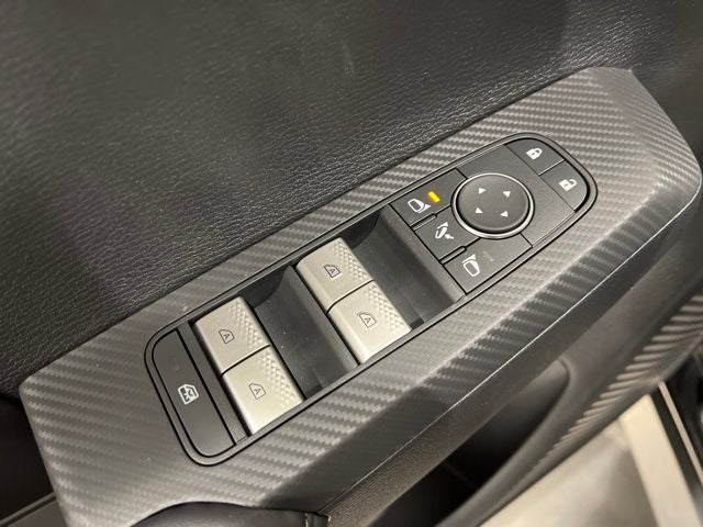 2023 Mitsubishi Outlander Plug-in Hybrid Vehicle SE