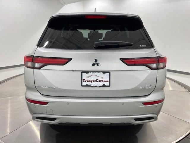 2023 Mitsubishi Outlander Plug-in Hybrid Vehicle SEL