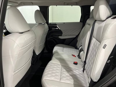 2025 Mitsubishi Outlander PHEV SEL Platinum Edition