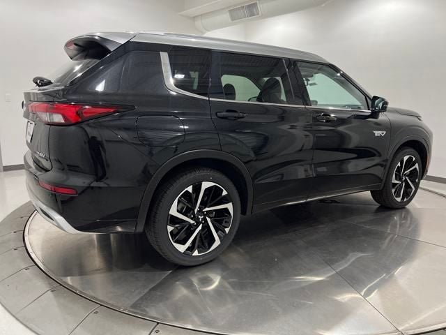 2025 Mitsubishi Outlander PHEV SEL Platinum Edition