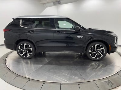 2025 Mitsubishi Outlander PHEV SEL Platinum Edition