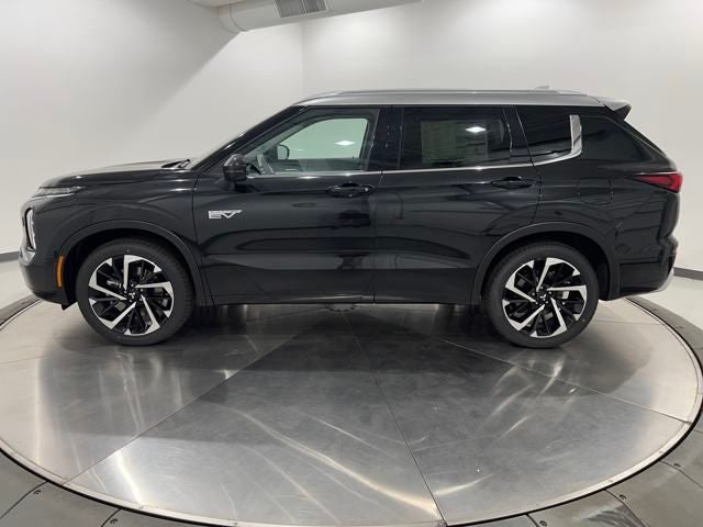 2025 Mitsubishi Outlander PHEV SEL Platinum Edition