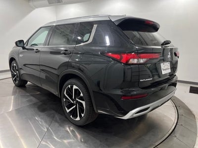 2025 Mitsubishi Outlander PHEV SEL Platinum Edition